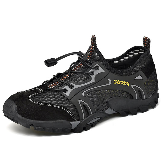 Outdoor hiking shoes